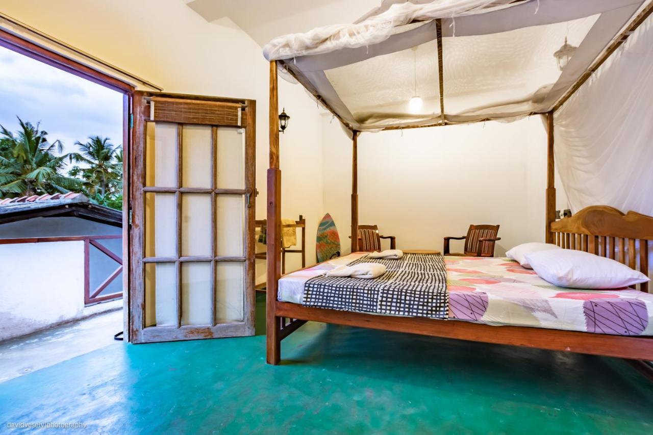 Dorian Guest House And Restaurant Weligama Værelse billede